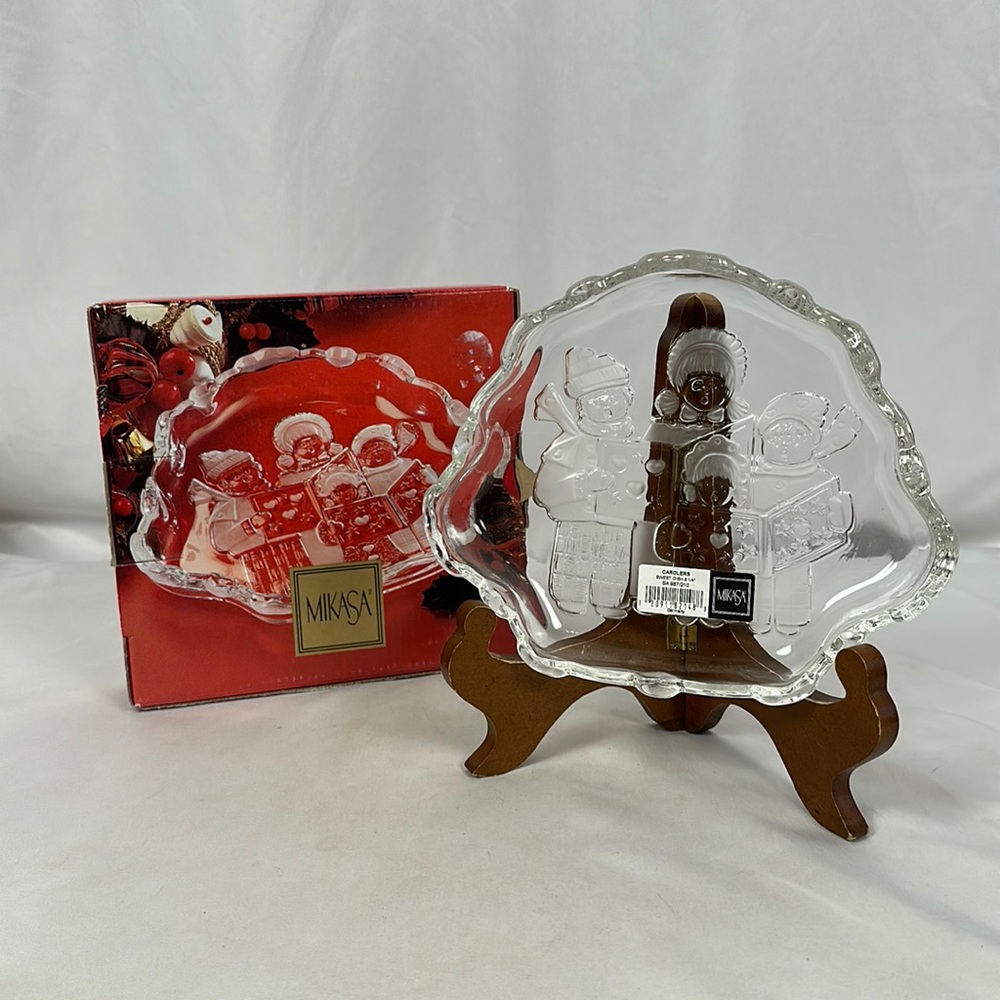 Mikasa Crystal Carolers Sweet Dish with Box